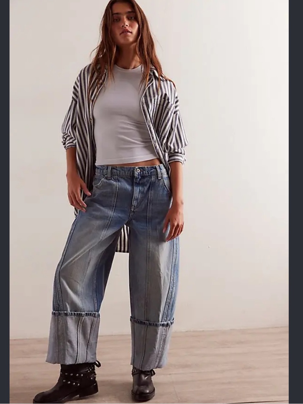 Free People We The Free Olsen Cuffed Crop Barrel Jeans 28 Blue
